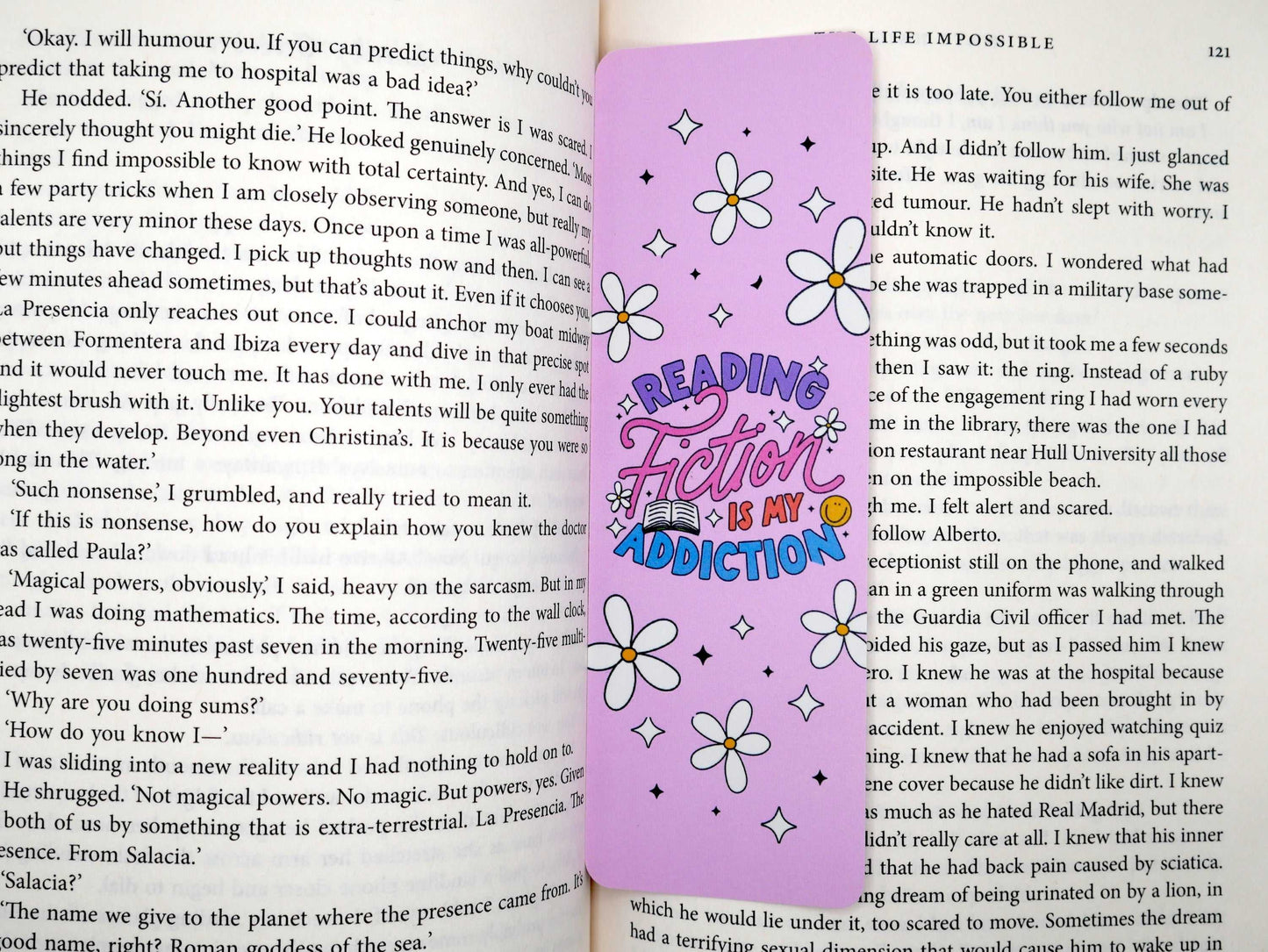 These bright, pop-inspired bookmarks celebrate your love of reading with every turn of the page. Receive a random 3-pack of our colorful paper bookmarks