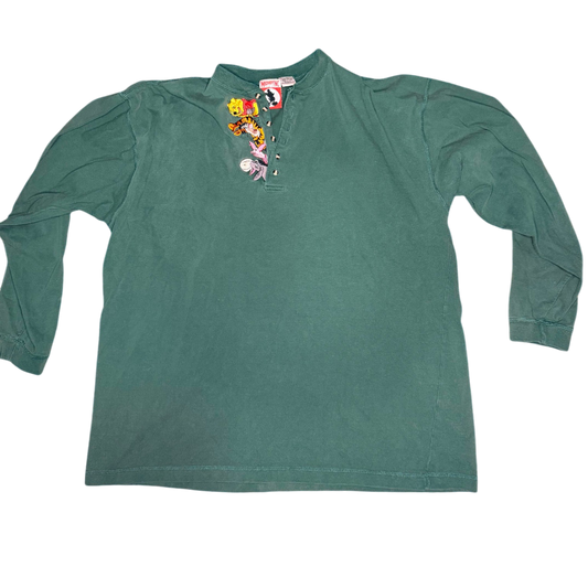 Vintage embroidered Winnie the Pooh long-sleeved forest green tshirt size l/xl