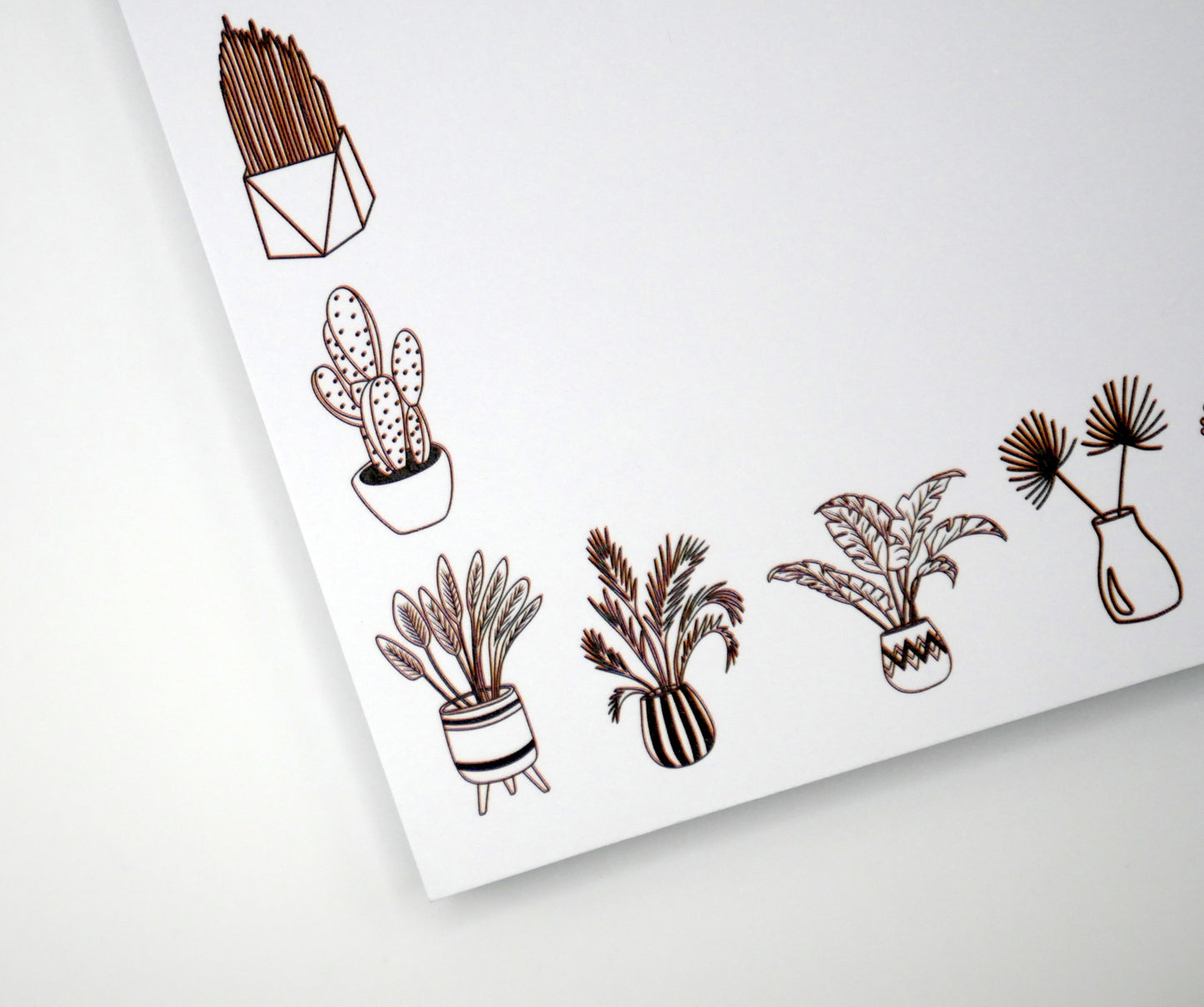 Perfect for the plant lover in your life, our 5x7-inch houseplant notepad features 50 sheets of high-quality, 70-pound paper. Printed in the USA. 